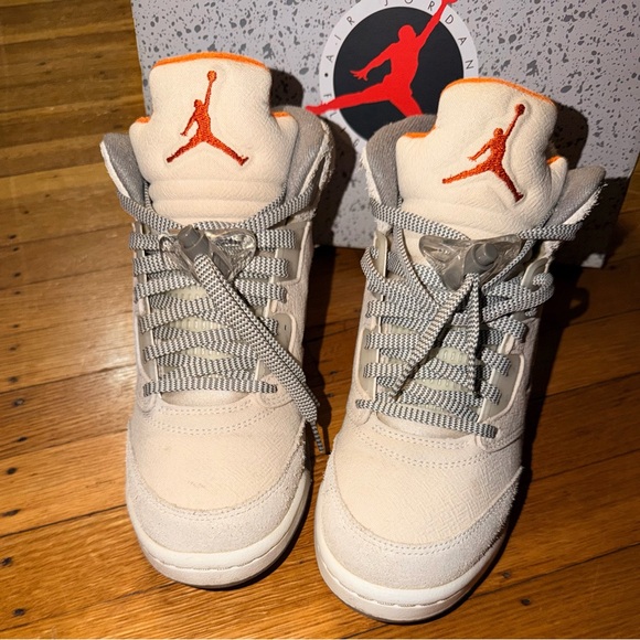 Air Jordan 5 Retro SE Craft Light Orewood Brown Sneakers Size 7Y FD9220-180 - Picture 2 of 9